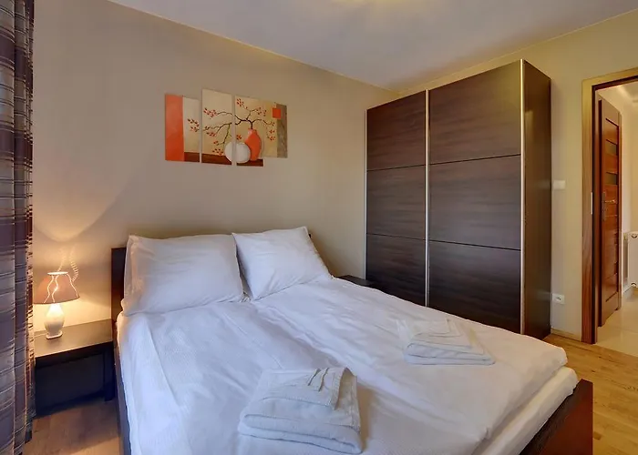 Przytulny i Gustowny Apartament Sun Seasons 24 w Karpaczu by Noclegi Renters